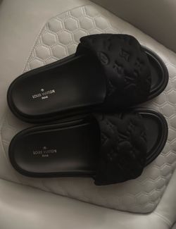 Louis Vuitton Slides