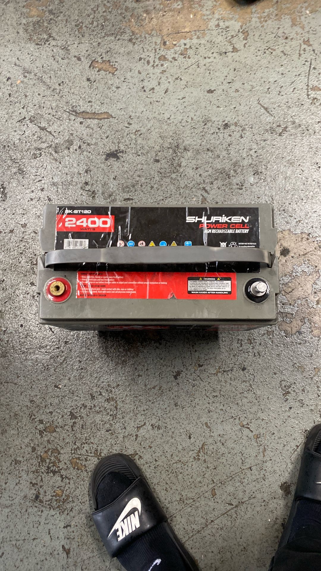 2400 Watt Shuriken Battery