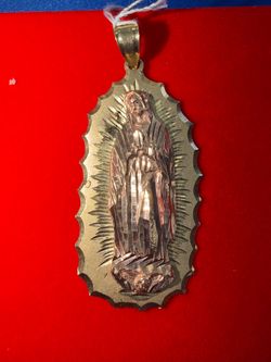 Virgin Mary pendant