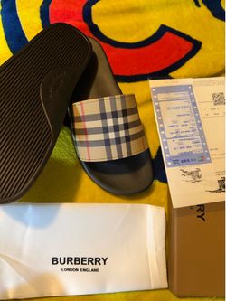 Burberry slides original
