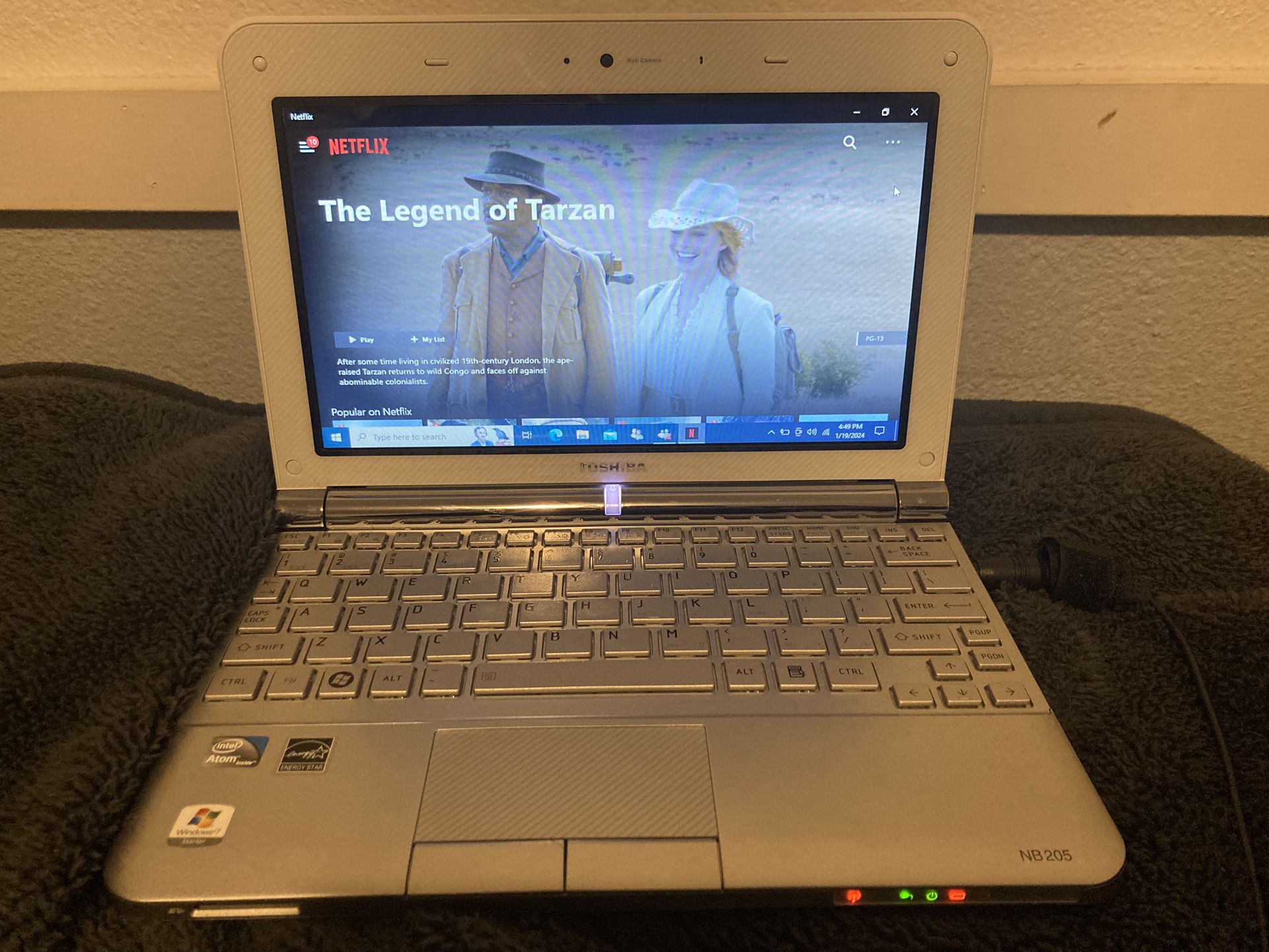 Toshiba 10 Inch Netbook Laptop