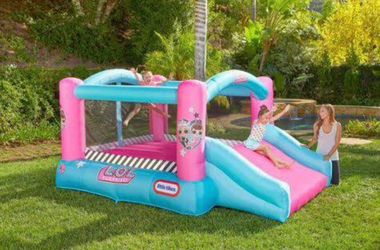 Inflatable House with Blower
