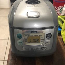 Sanyo Rice Maker 