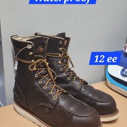 Thorogood Work Boot Size 12 ee SOFT MOC TOE 