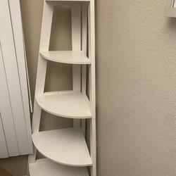 Corner white shelf 