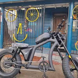 Mg's Bikes Electric Chopper Brand New. Only 3500 Or Make $200 Monthly Payment 