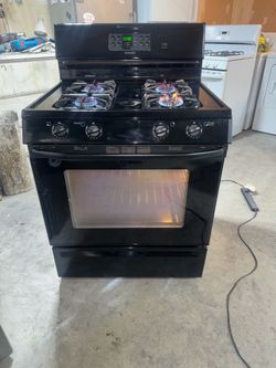 Maytag gas Stove everything working 3 Month Warranty we Deliver