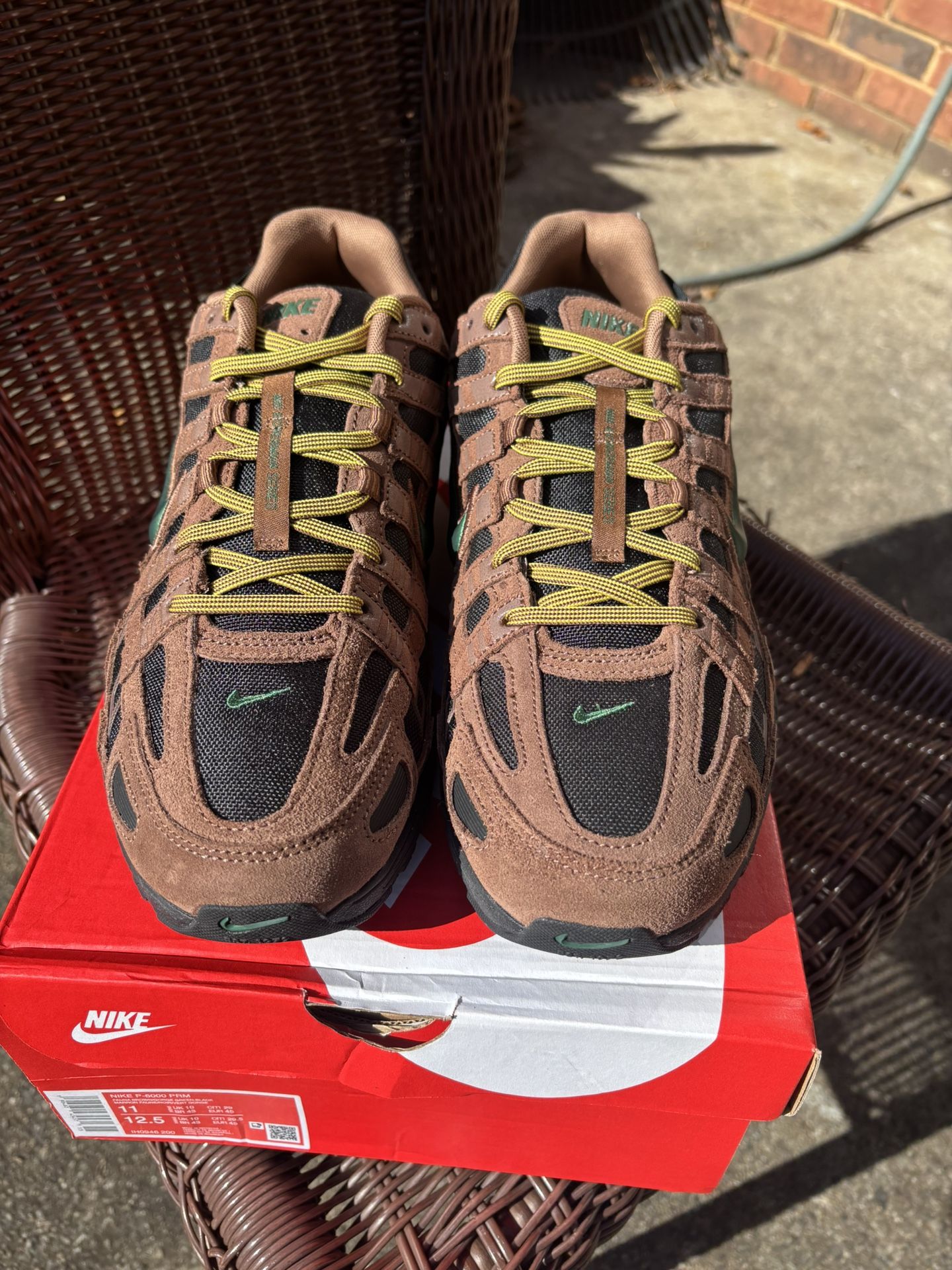 Nike P-6000 Premium CORDURA, running shoes NEVER BEEN WORN Size 11