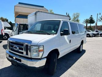 2011 Ford E350 Super Duty Passenger