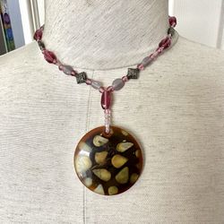 Pink Beaded Pendant Necklace 
