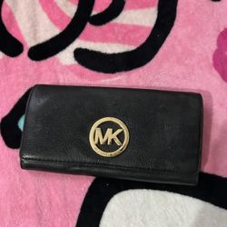 Michael Kors wallet 