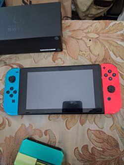 Nintendo switch with Zelda breath of the Wild