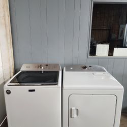 MAYTAG WASHER AND KENMORE DRYER XL CAPACITY EXCELLENT CONDITION BOTH ELECTRIC LARGE CAPACITY HEAVY DUTY DELIVERY AVAILABLE 