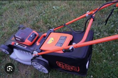 Lawnmower battery operated