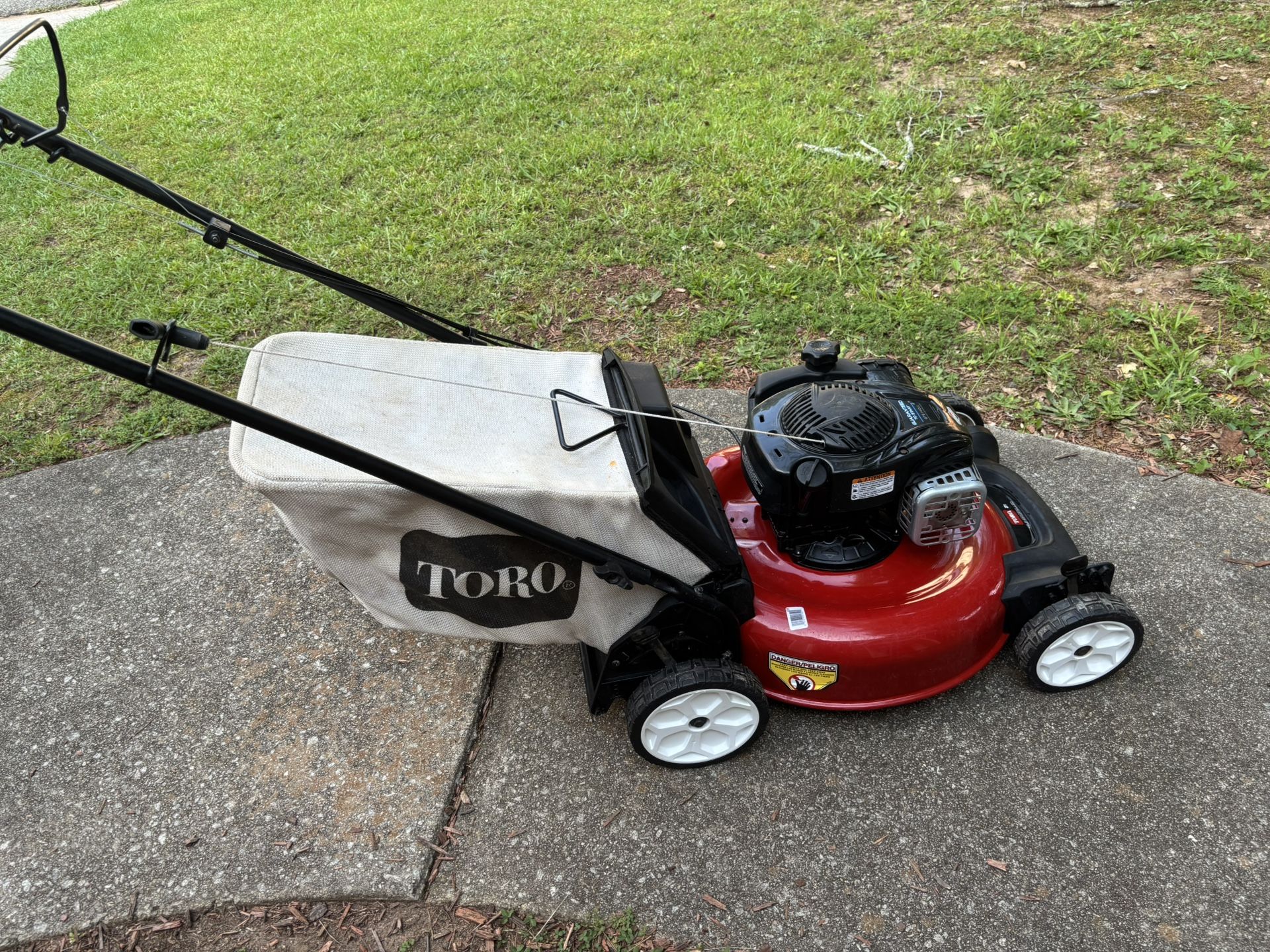 TORO. GTS 140cc Self Propelled Lawn Mower