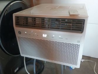 Window air conditioner 10,000 BTU