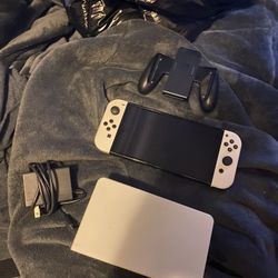 nintendo switch oled white controllers  