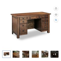 Wooden desk/escritorio De Madera 