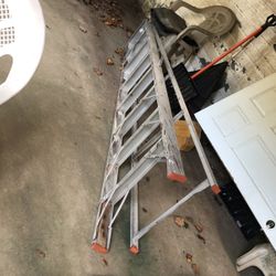 8 Feet Ladder 
