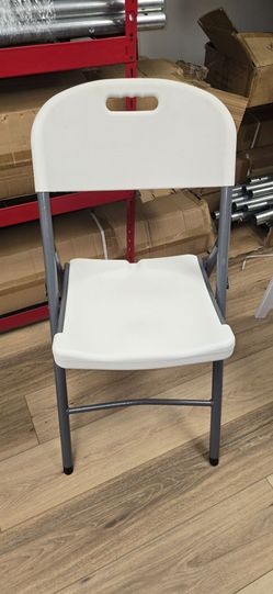 NEW! ONLY SALE! FINANCING AVAILABLE.  Discover Heavy-Duty foldable Chairs