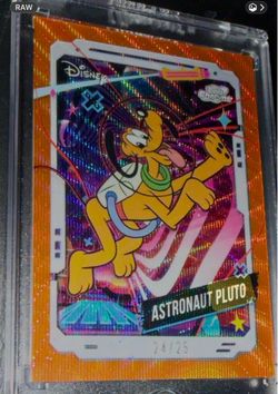 Topps Disneyland 70th Astronaut Pluto /55