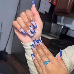 Nails 