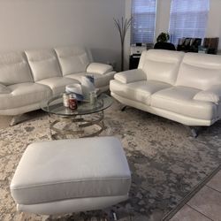 White Leatter Sophia Vergara 