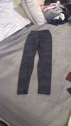 Alo yoga leggings size S