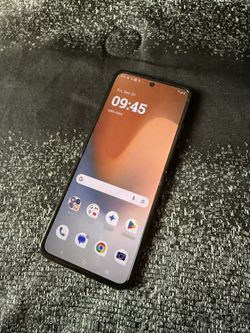 Motorola RZR 2024 