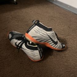 Nike Hyperfeel 6.5 