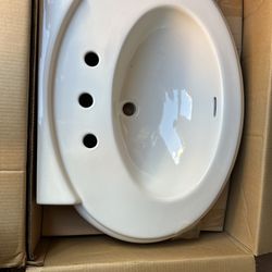 White pedestal sink