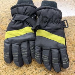 Snow gloves