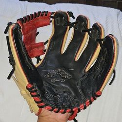 Rawlings 11 1/4" Baseball ⚾️ Mitt