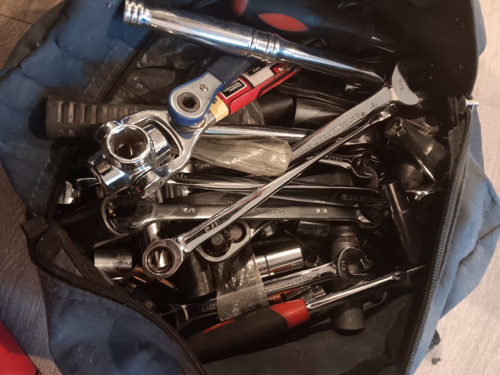 Socket Wrenches 