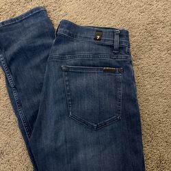 7 for all mankind jeans size 30 paxtyn LUXE PERFORMANCE PLUS