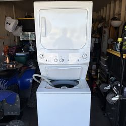 GE Stacked Washer Dryer Combo