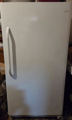 20 Cu. Ft. Garage single-door refrigerator