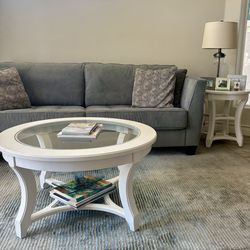 BEAUTIFUL WHITE COFFEE TABLE & END TABLE