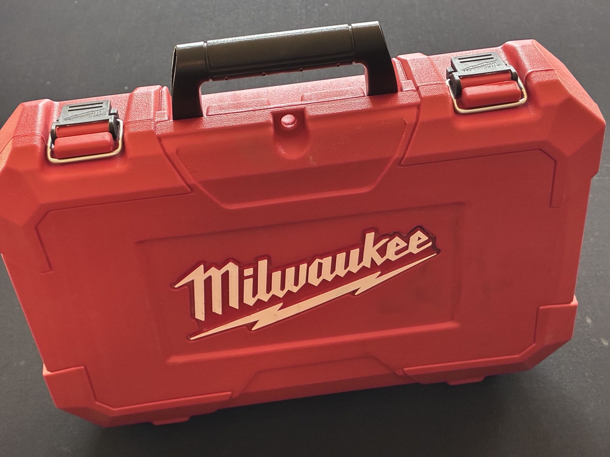 Milwaukee Copper Tubing Cutter kit W/ Case