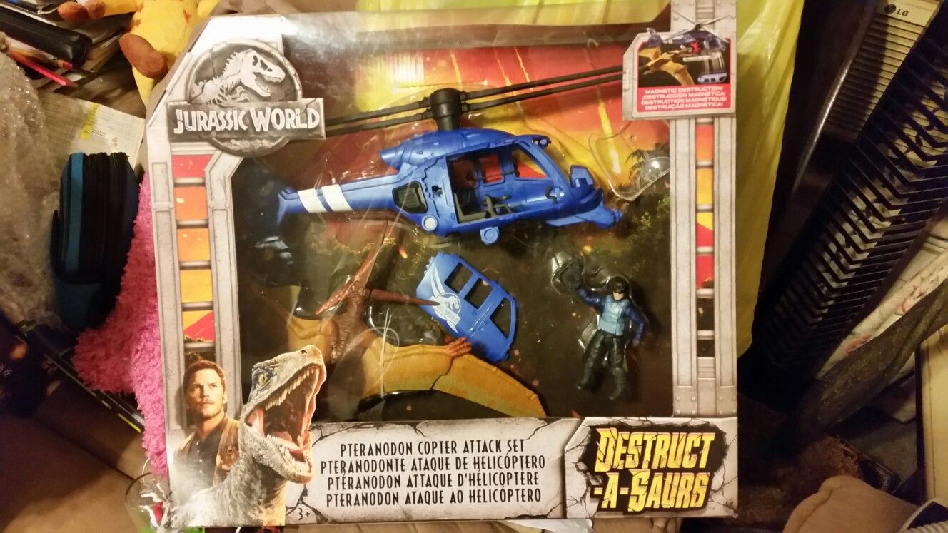 Jurassic World Destruct-a-saurs pteranodon copter attack set