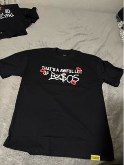 Clothes for sale come rush me