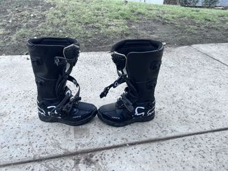 Fox Size 8 youth Dirt bike boots