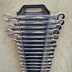 GearWrench Metric Reversible Combination Ratcheting Wrench Tool Set