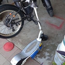 Razor E200 Electric Scooter