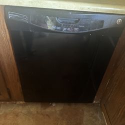 GE Black Dishwasher 