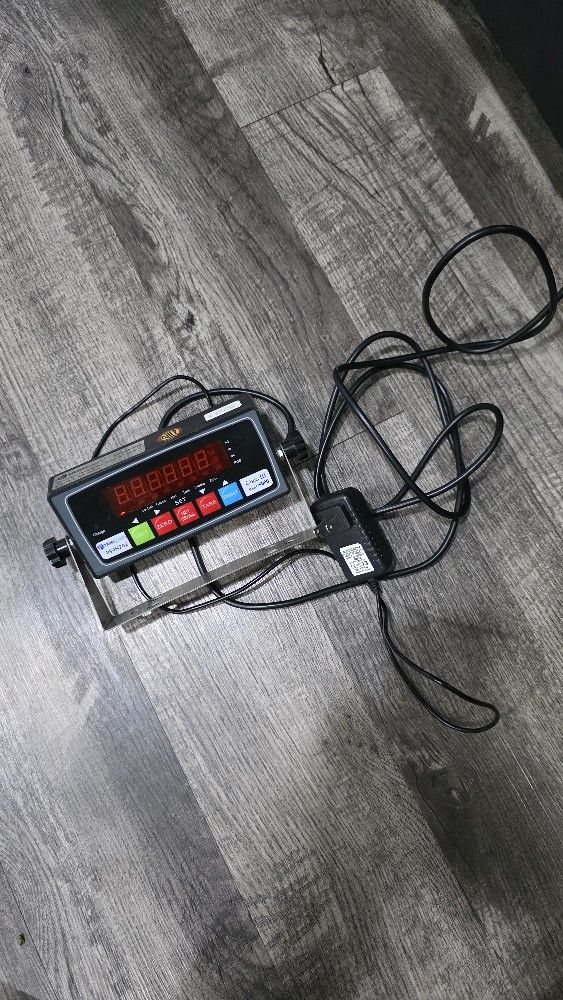 Prime Scales Indicator AND Industrial floor scale w/ramp, 5000 lbs