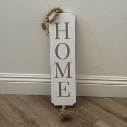 NWT: Decorative Hanging ‘HOME’ Sign