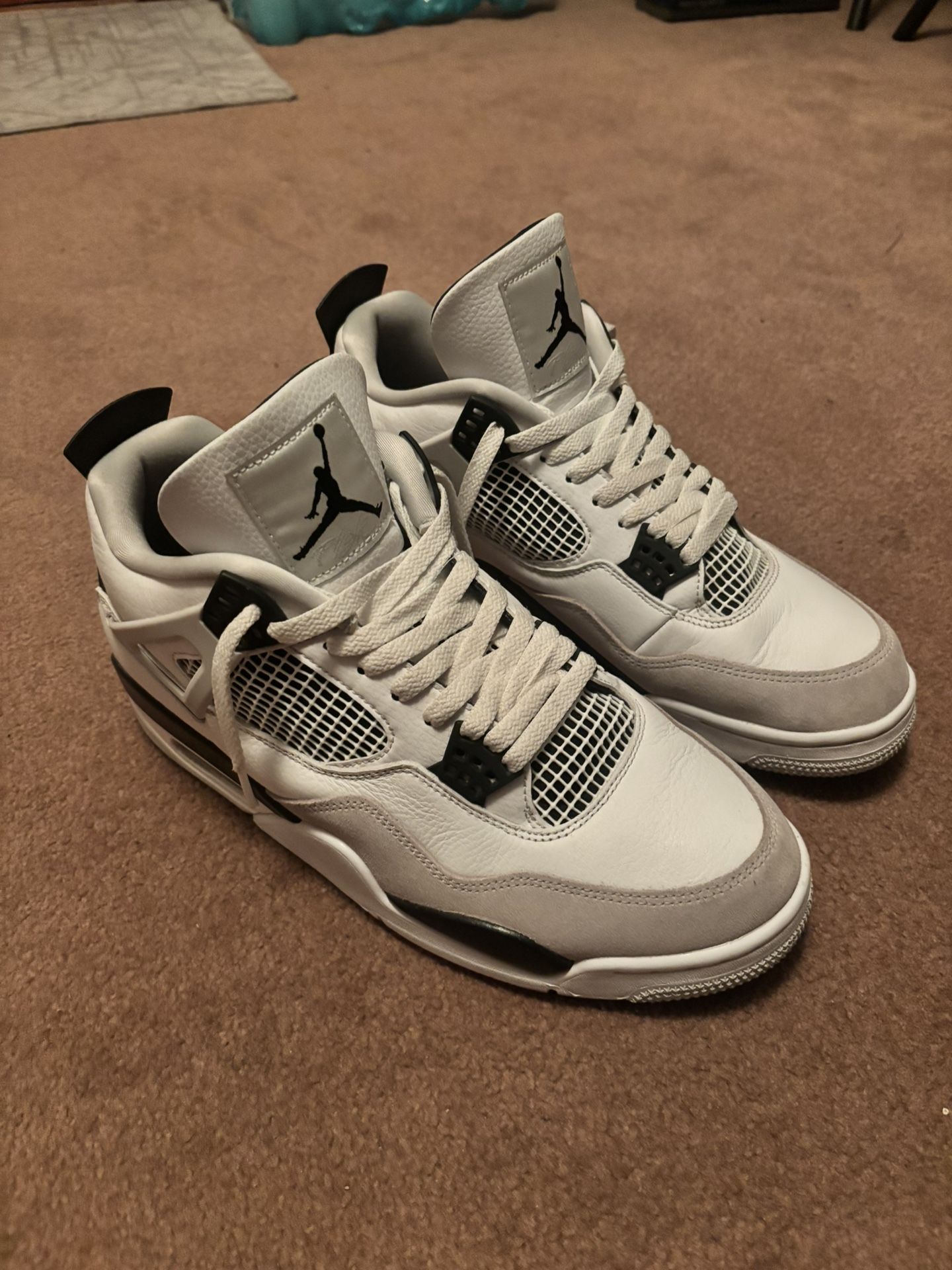 Jordan 4 military black Size 12