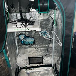 Ts1000 Mars Hydro Grow Tent And Nutrients With Hydroponic System