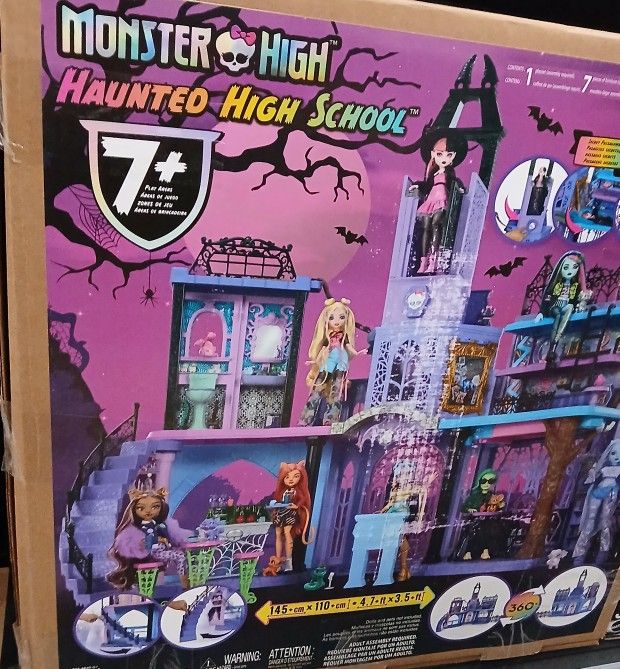 Monster High Haunted House